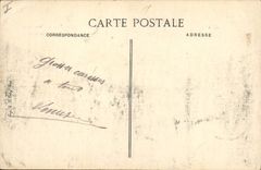 CPA Militaria L'Argonne Ruines d'Avocourt La croix a ete respectee par les obus 