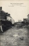 CPA Militaria Une rue a Berry au Bac
