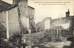 CPA Militaria Reims Angle des rues de Macon et de Saint Yon