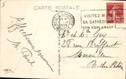 CPA Metz Jardin et sculptures decoratives devant le Palais de justice 