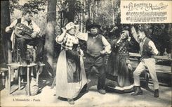 CPA Folklore Auvergne La bourree