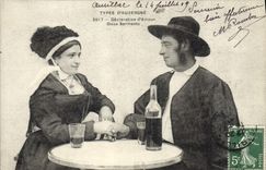 CPA Folklore Auvergne Declaration d'amour Doux serments