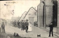 CPA Folklore Une noce Auvergnate Mariage