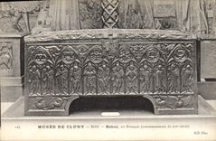 CPA Chateau Musee de Cluny Bahut art Francais