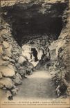 CPA Royat les Bains Interieur de la Grotte Rouge Grottes 