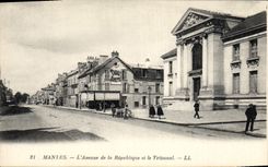 CPA Palais de Justice Mantes l'avenue de la Republique et le Tribunal