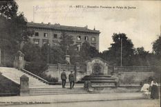 CPA Metz Nouvelles fontaines et palais de justice 