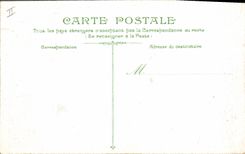 CPA Bateau de Guerre Le D'Entrecasteaux Croiseur de 2eme classe