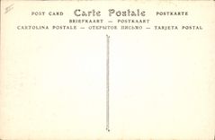 CPA Poitiers La rue Victor Hugo et la Sous Prefecture 