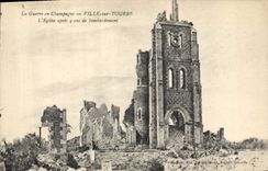 CPA Militaria Ville sur Tourbe L'eglise apres 4 ans de bombardement 