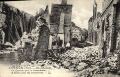 CPA Militaria Albert Un quartier apres le bombardement