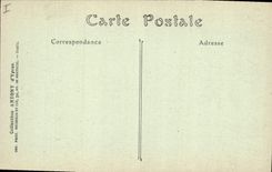 CPA Militaria Arras cathedrale Saint Martin les stalles avant et apres le bombardement 
