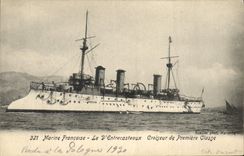 CPA Bateau de guerre Le D'Entrecasteaux Croiseur de premiere classe