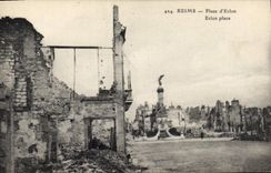 CPA Militaria Reims Place d'Erlon