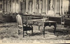 CPA Militaria Signature de la Grande Guerre Versailles Galerie des Glaces La table historique