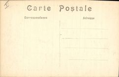 CPA Militaria Senlis La Rue de la Republique