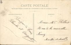 CPA Militaria Toul Le monument commemoratif
