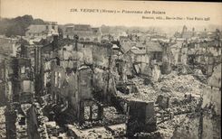 CPA Militaria Verdun Panorama des ruines