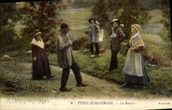 CPA Folklore Auvergne La bourree