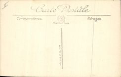 CPA Folklore Auvergne La bourree