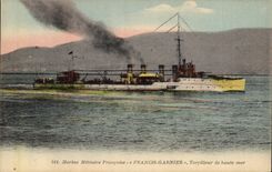 CPA Bateau de Guerre Francis Garnier Torpilleur en haute mer