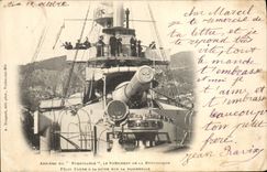 CPA Bateau de Guerre Arriere du Formidable Le President de la Republique Felix Faure et sa suite sur