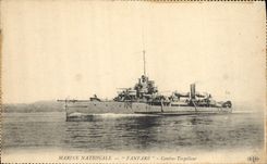 CPA Bateau de Guerre Fanfare Contre torpilleur