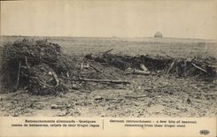 CPA Militaria Retranchements allemands Quelques restes de betteraves reliefs de leur frugal repas