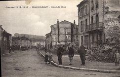 CPA Militaria Baccarat Grande rue
