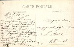 CPA Militaria Soissons 