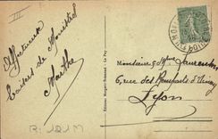 CPA Folklore La Bourree au village Auvergne 