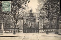 CPA Rouen L'entree de la Prefecture 