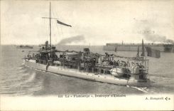 CPA Bateau de guerre La Flamberge Destroyer d'escadre