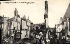 CPA Militaria Les ruines d'Albert Somme