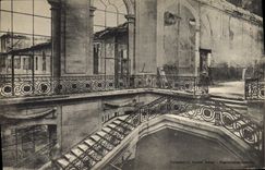CPA Militaria Reims dans ses annees de bombardements 1914 15 16 L'hopital civil incendie par les All