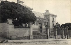 CPA Palais de Justice Pontoise