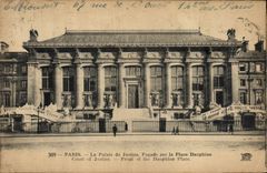 CPA Palais de Justice Facade sur la Place Dauphine Paris
