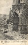 CPA Militaria Reims Portail de la cathedrale apres le bombardement