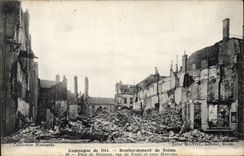 CPA Militaria Campagne de 1914 Bombardement de Reims Pate de maisons rue de Vesle et cour Morceau