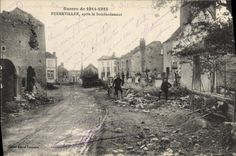 CPA Militaria Guerre de 1914 1915 Fenneviller apre le bombardement 