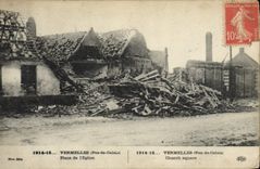 CPA Militaria 1914 15 Vermelles Place de l'Eglise 