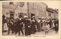 CPA Folklore Les Scenes villageoises une Noce a la mode 