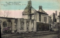 CPA Militaria Guerre 1914 a 1917 Creil Rue Gambetta maisons incendiees par les allemands 