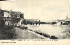 CPA Militaria Pont a Mousson Pont retait par les Allemands et de nouveau saute par les Francais 