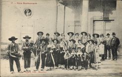 CPA Folklore Noce Bourbonnaise Mariage