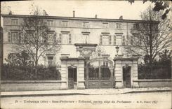 CPA Trevoux Ain Sous Prefecture Tribunal ancien siege du Parlement 