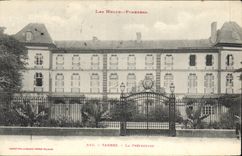 CPA Tarbes La Prefecture 