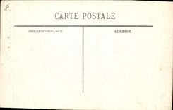 CPA Militaria Guerre de 1914 Arras la rue neuve St Gery apres le bombardement 