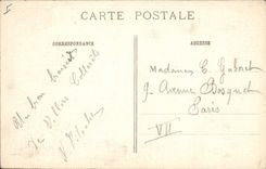 CPA Militaria La grande guerre 1914 15 Vic sur Aisne bombarde place de la Mairie Boucherie