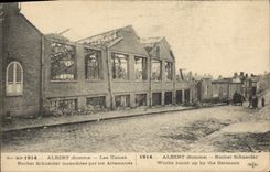 CPA Militaria 1914 Albert somme les usines rochet Schneider incendiees par les Allemands 